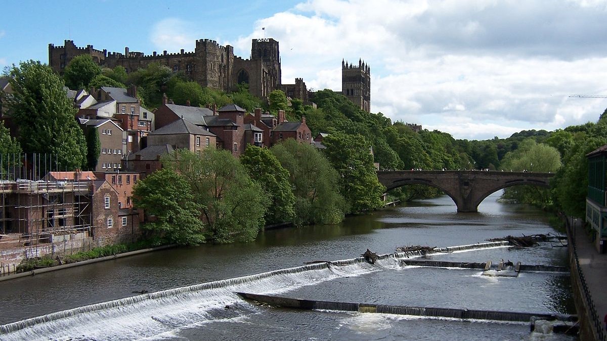 River Wear and Milburngate Bridge overlooked by Durham Castle